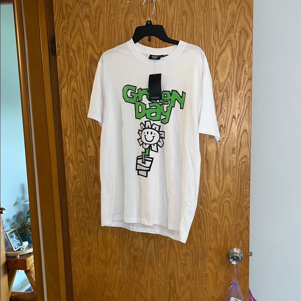 Green Day White Graphic Tee